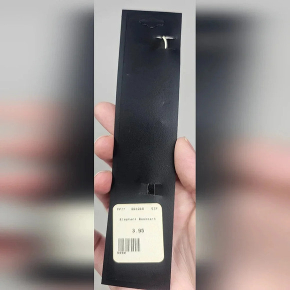 Giftique Metal Elephant Charm Bookmark - Picture 3 of 3